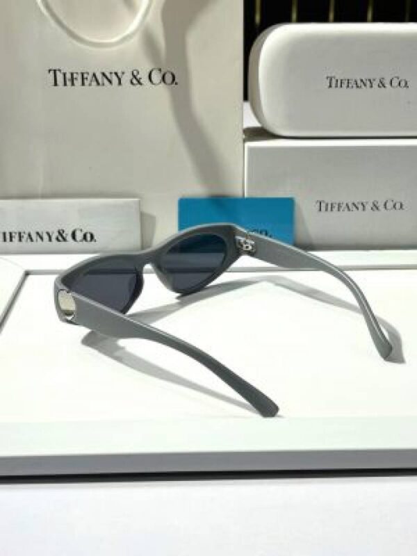 _Tiffany_510_for_her - Image 2