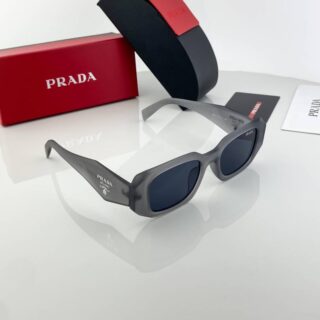 Prada_grey_black_8946