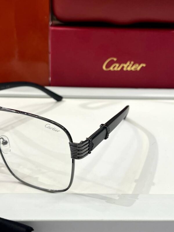_Cartier_511_frame