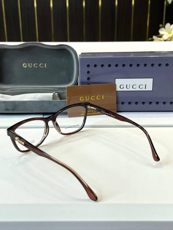 _Gucci_19150_frame